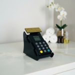 خرید و قیمت دستگاه باشگاه مشتریان مشکی با پایه